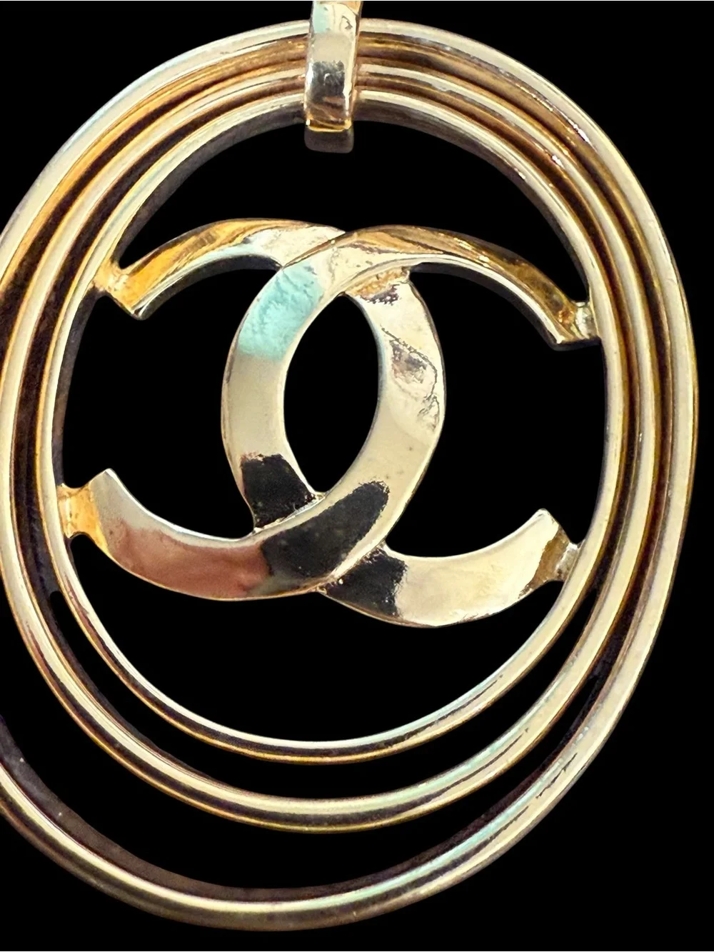 Chanel 1995 Large CC Gold-Tone Interlocking C Earrings